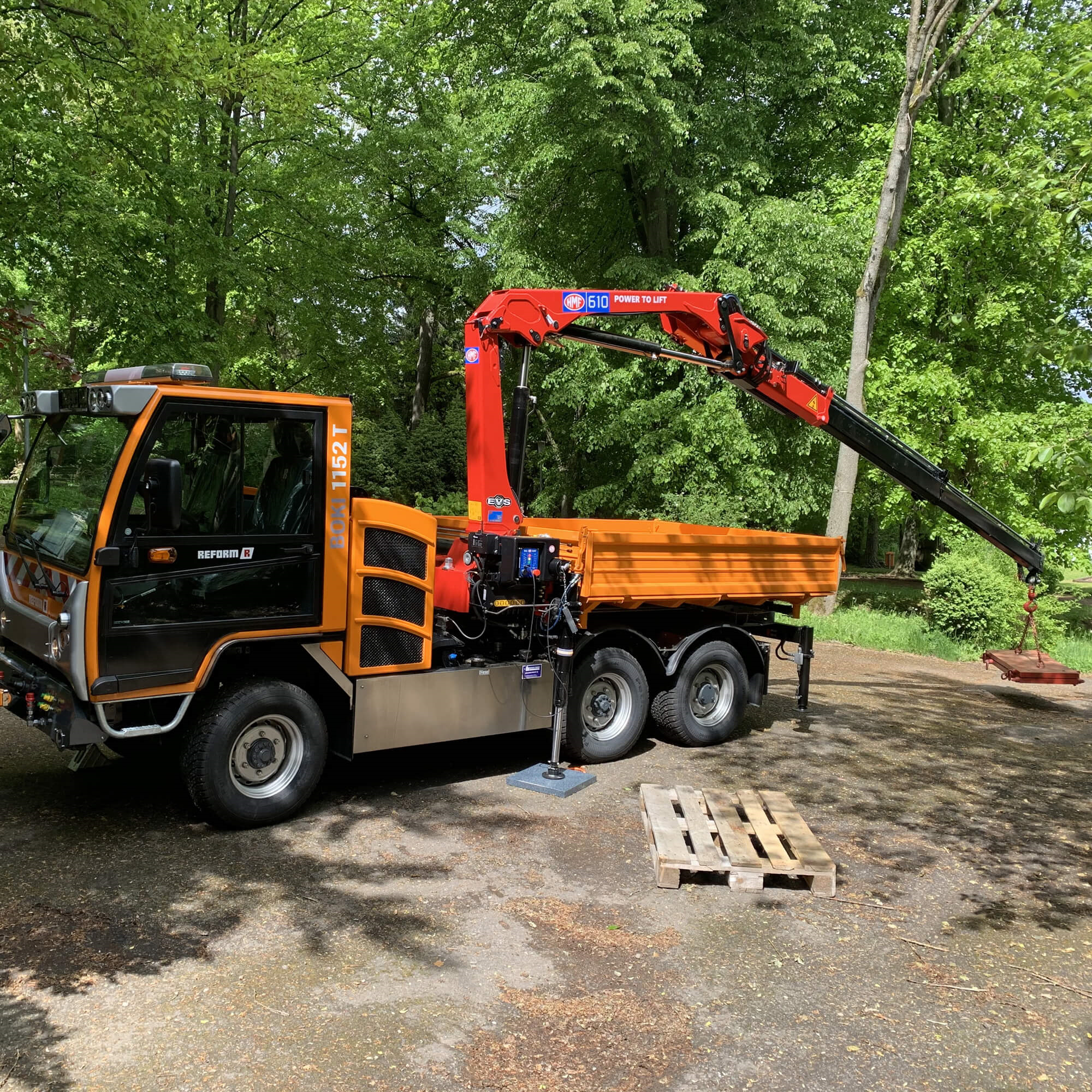 6-Tonnen-Meter-Kran auf Kleinlastwagen