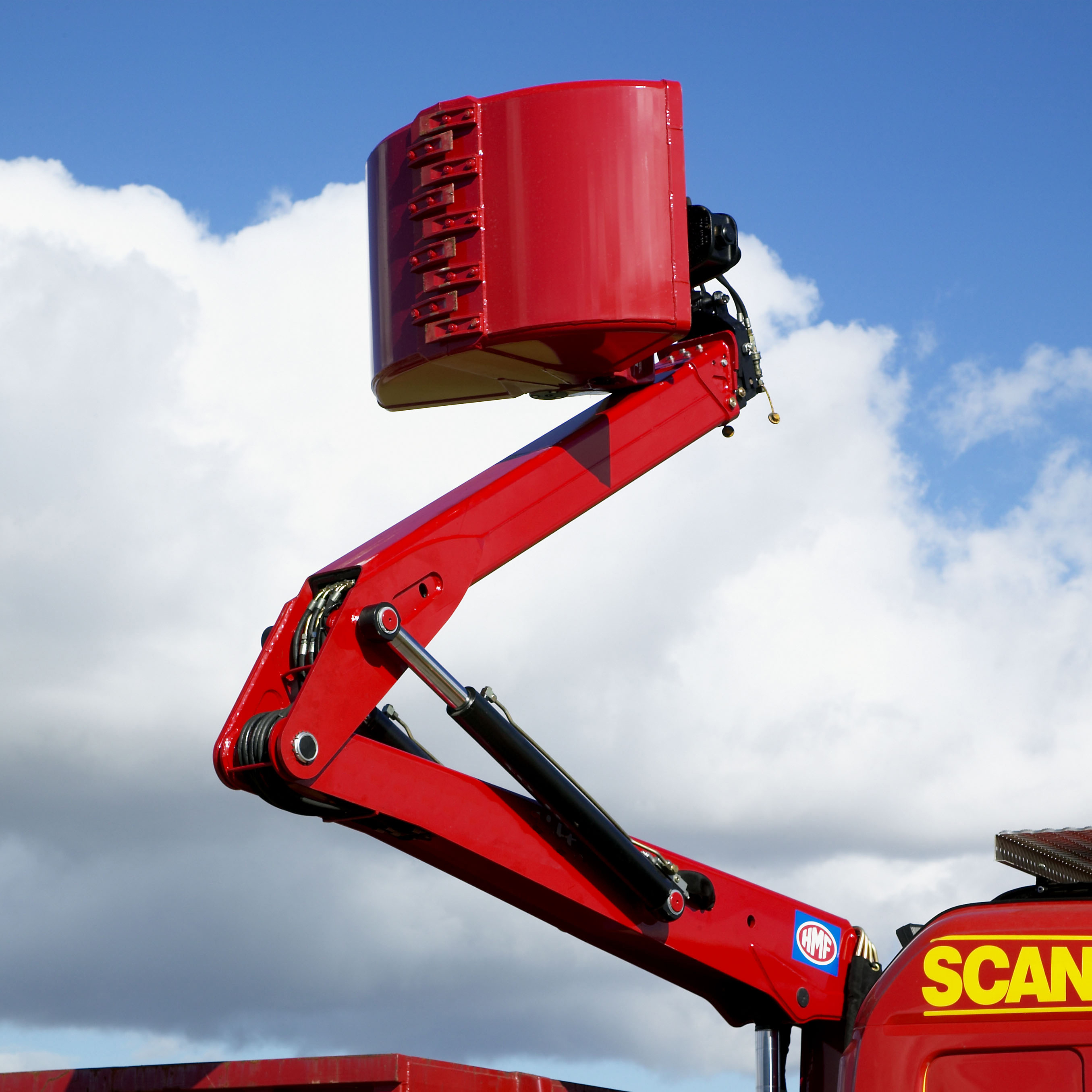 1643 z-fold loader crane stowed upon truck